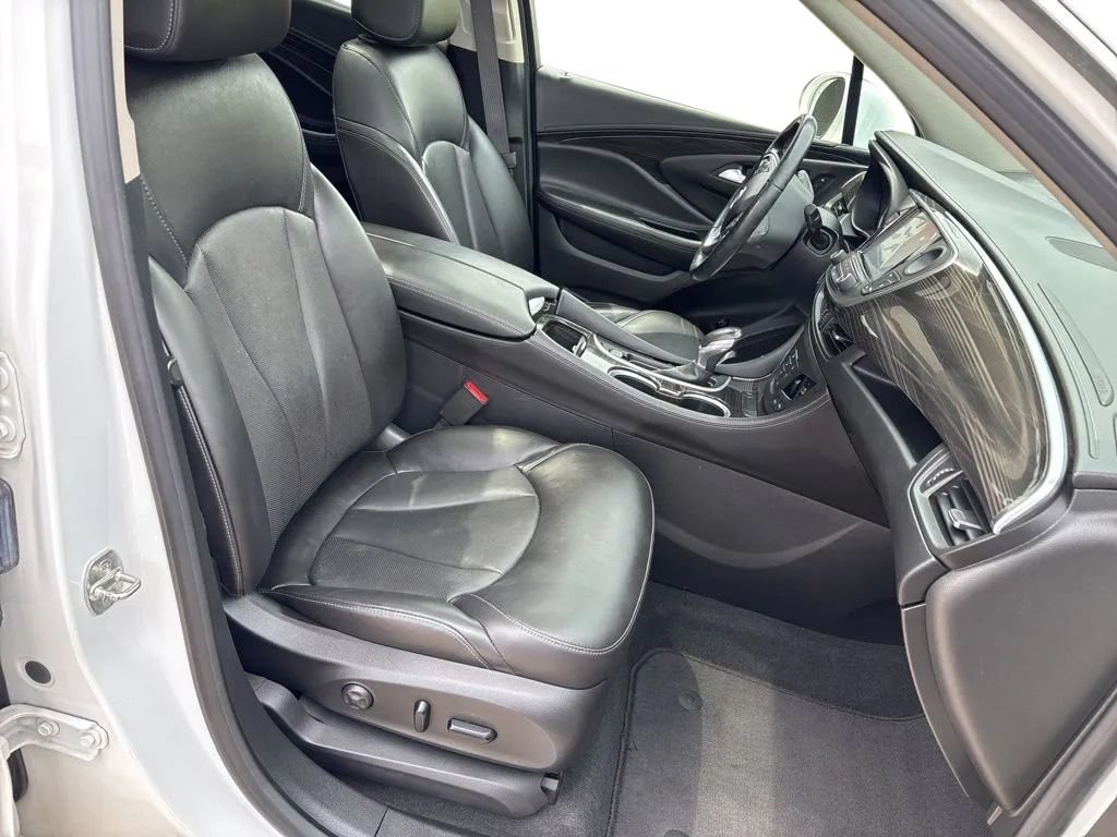 Used 2020 Buick Envision Premium AWD/4WD image 33