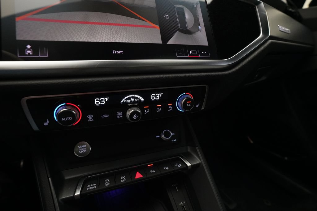 Used 2019 Audi Q3 2.0T Prestige w/ Prestige Package AWD/4WD image 22