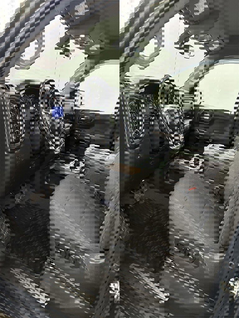 Used 2019 Chevrolet Silverado 1500 RST w/ All-Star Edition image 10