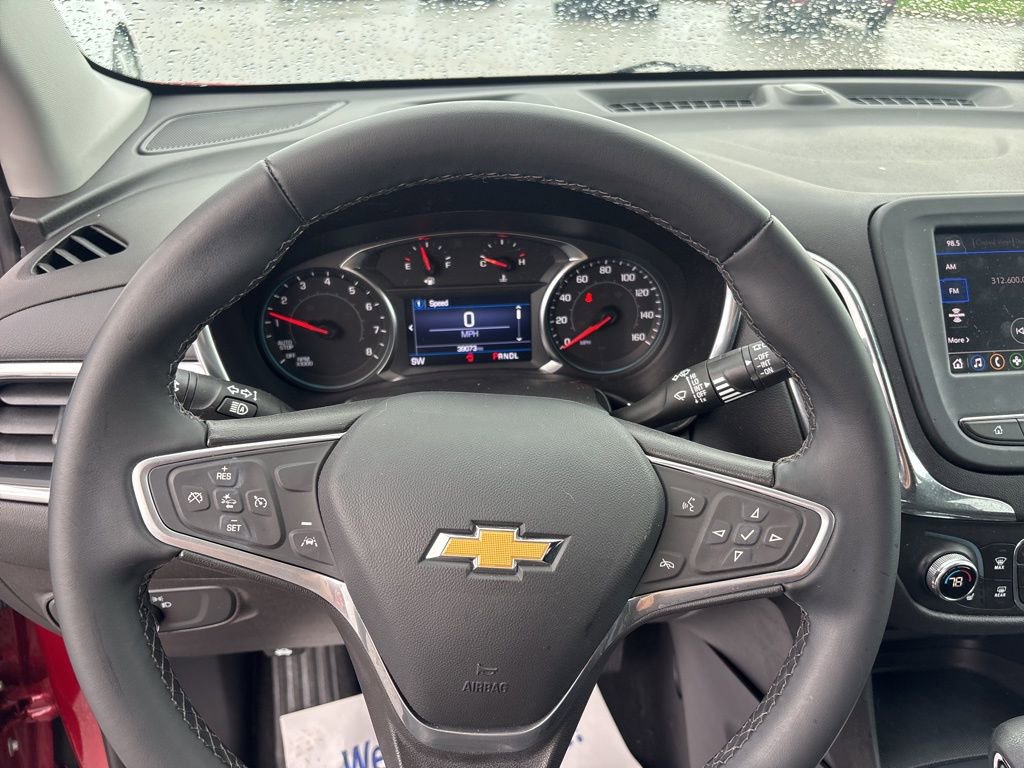Used 2023 Chevrolet Equinox LT AWD/4WD image 29