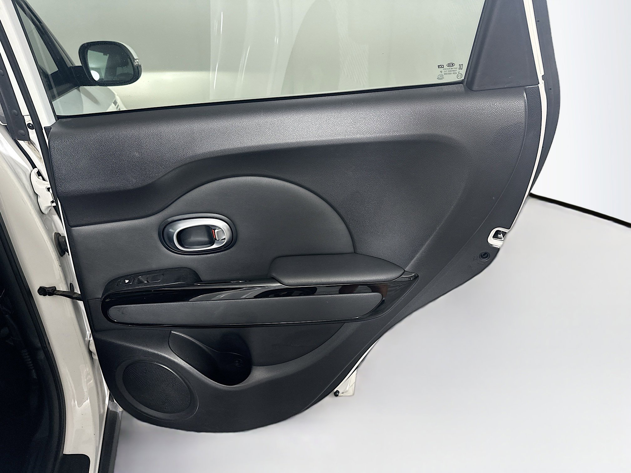 Used 2014 Kia Soul ! w/ Sun & Sound Package image 30