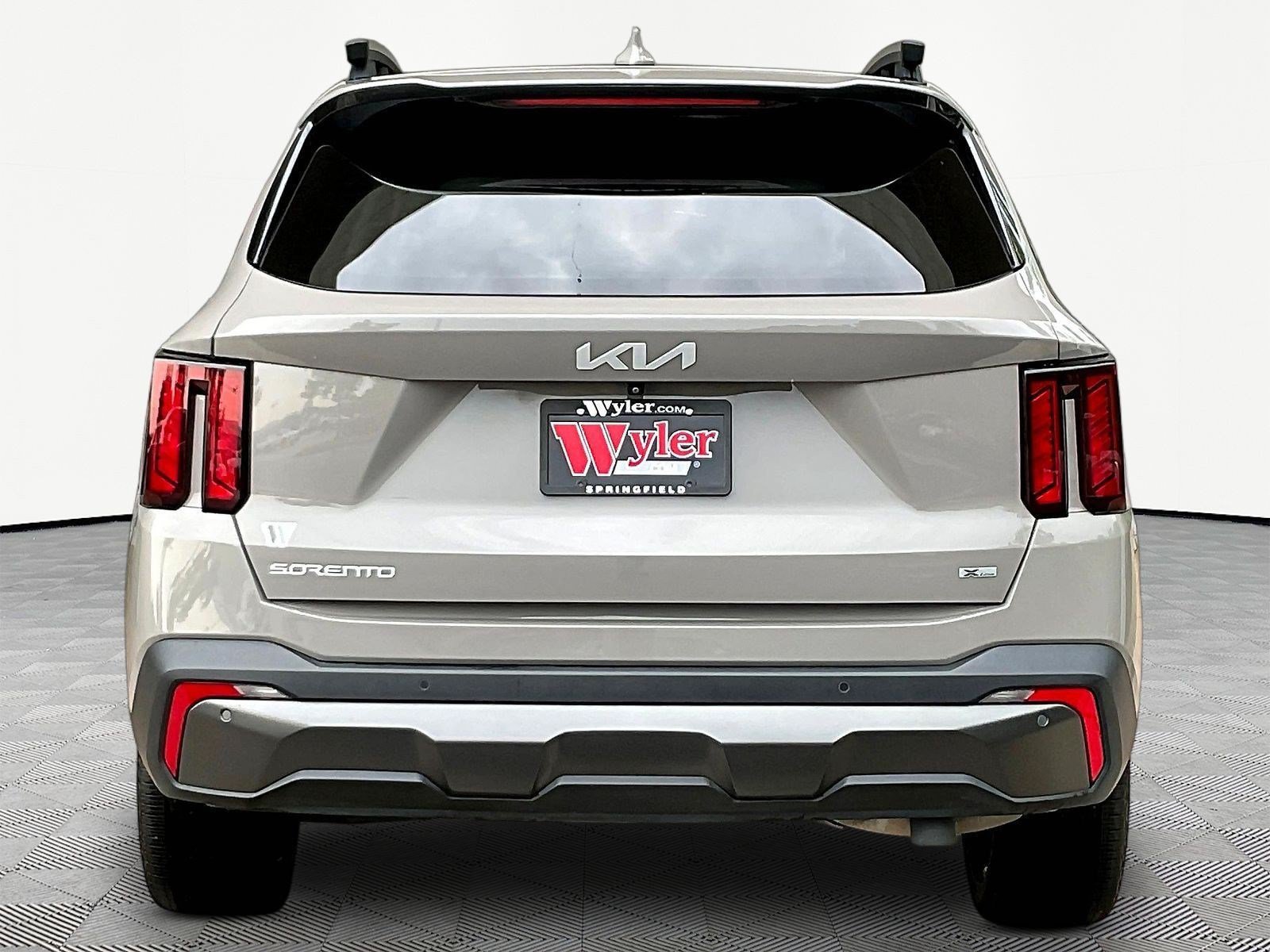 Used 2024 Kia Sorento X-Line EX AWD/4WD image 5