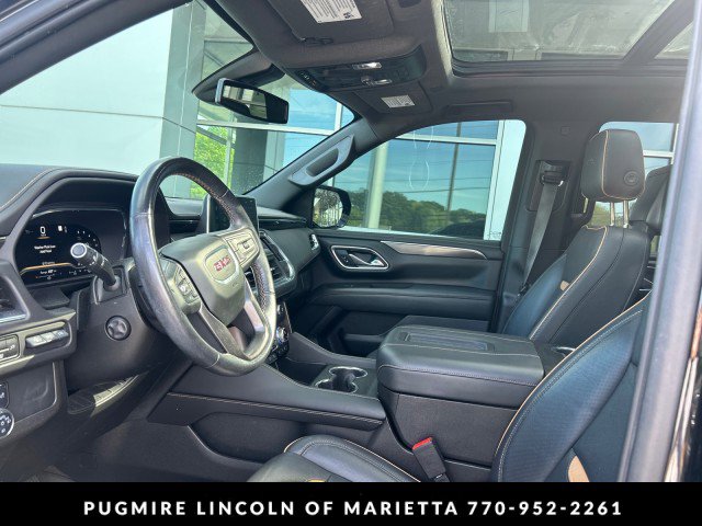 Used 2022 GMC Yukon AT4 w/ AT4 Premium Package AWD/4WD image 3