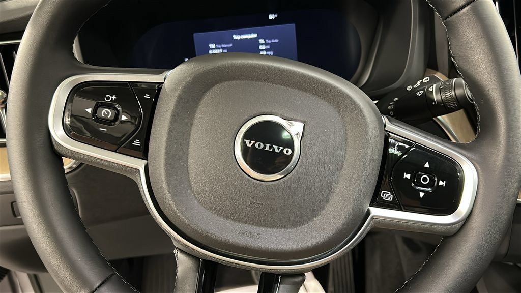 Certified 2026 Volvo XC60 B5 Plus w/ Protection Package Premier AWD/4WD image 12