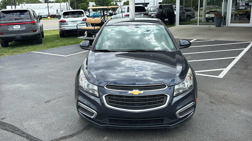 Used 2015 Chevrolet Cruze LT FWD image 5
