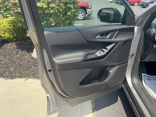 Used 2026 Chevrolet Equinox LT w/ Convenience Package II AWD/4WD image 8