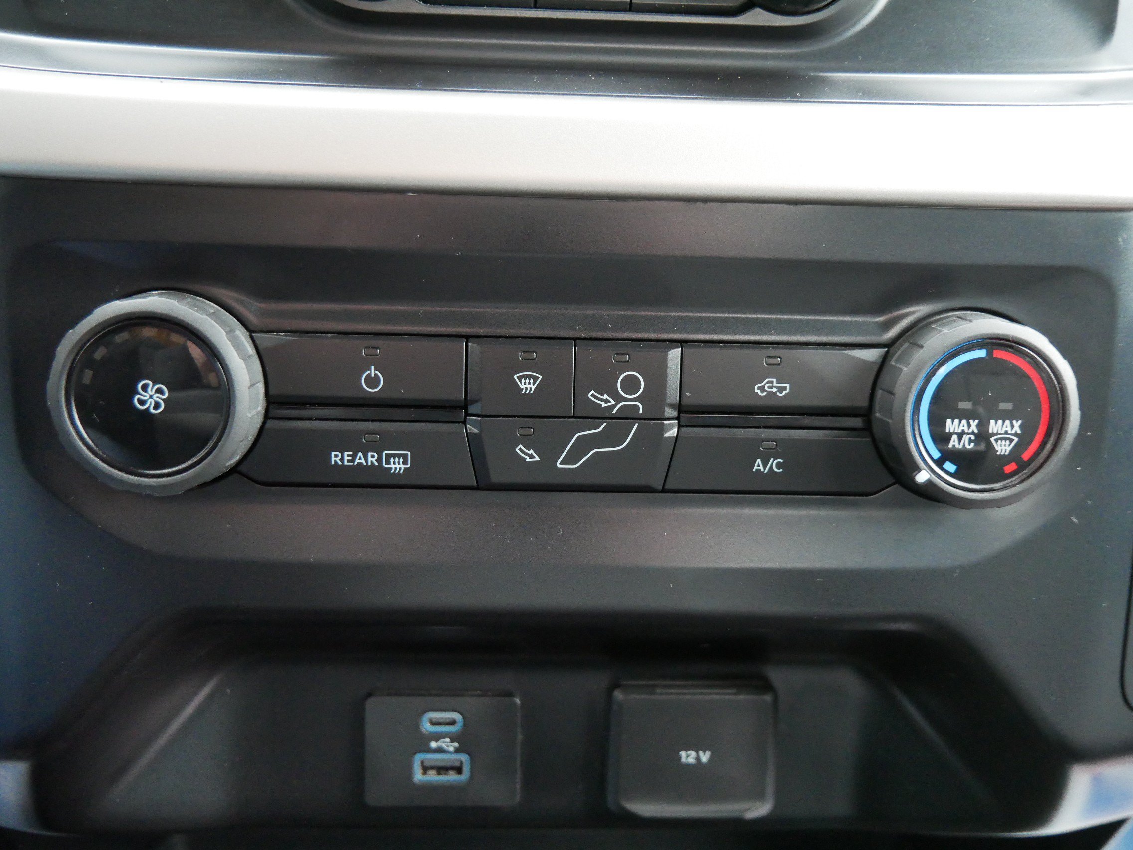 Used 2021 Ford F150 XL w/ Equipment Group 101A High AWD/4WD image 14