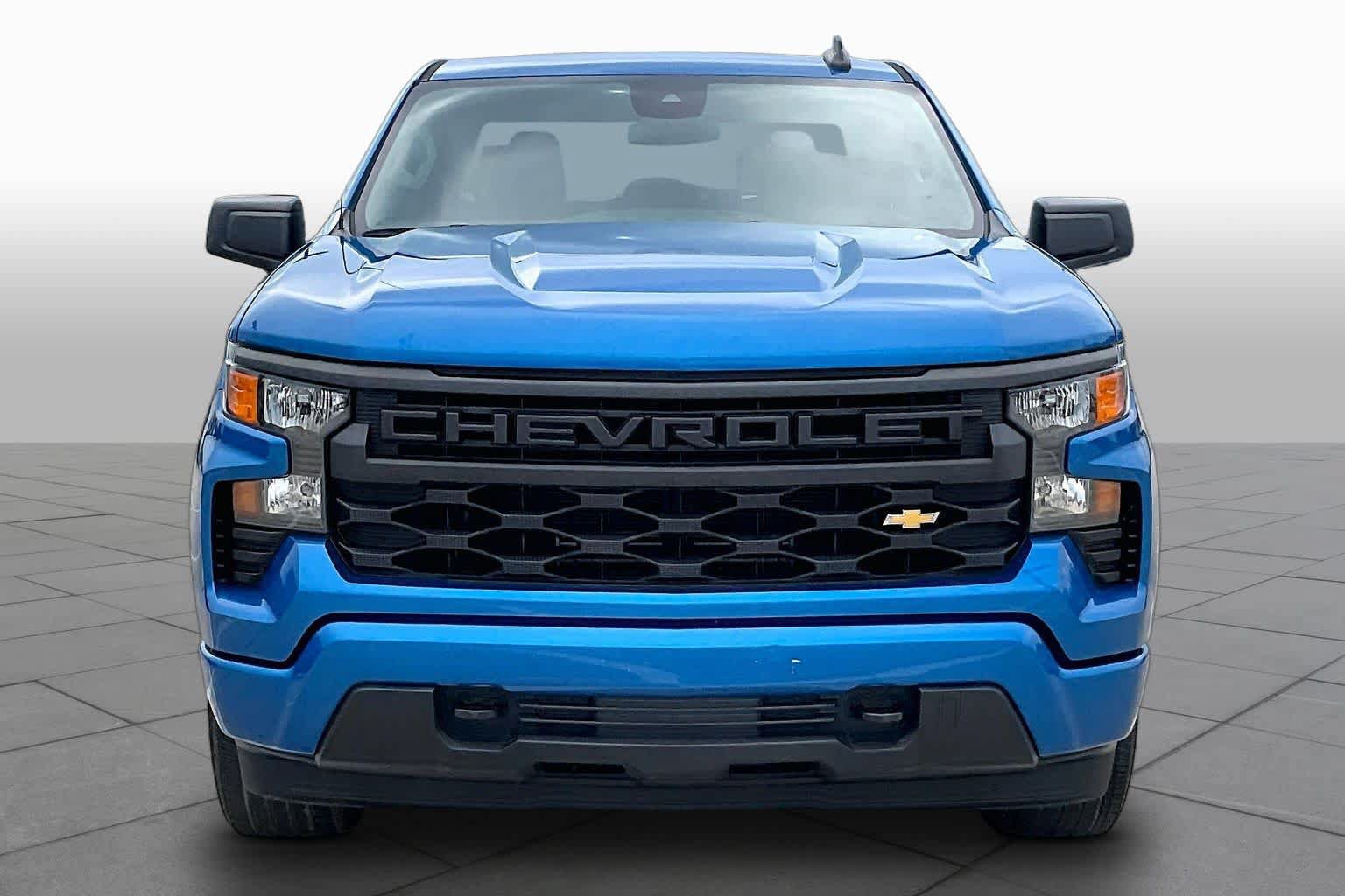 Used 2022 Chevrolet Silverado 1500 Custom RWD image 4