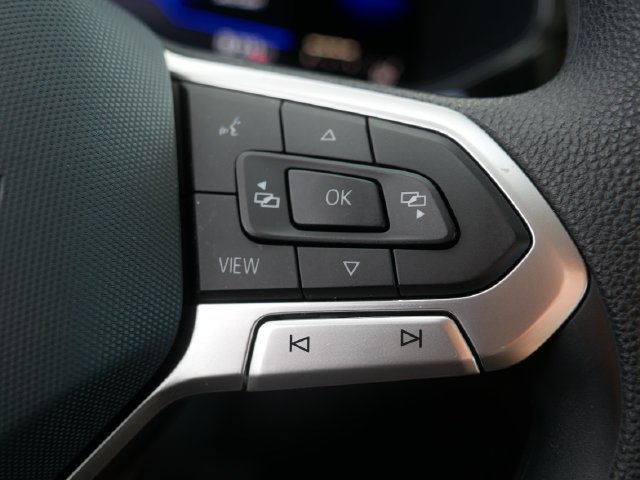 Certified 2022 Volkswagen Taos S AWD/4WD image 25