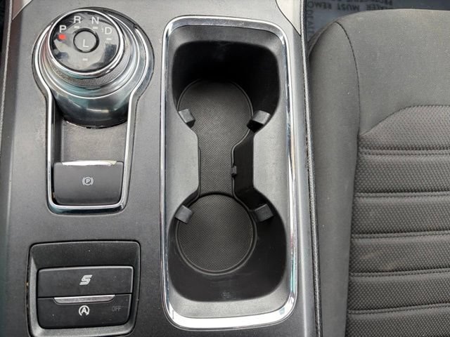 Used 2020 Ford Fusion SE FWD image 25