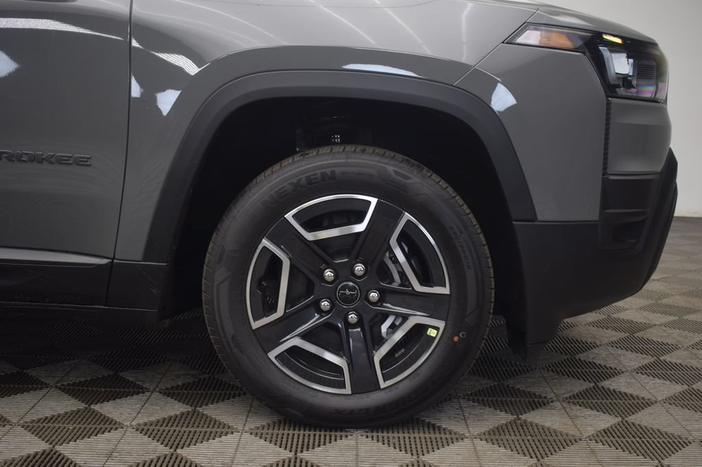 New 2026 Jeep Cherokee Limited AWD/4WD image 8