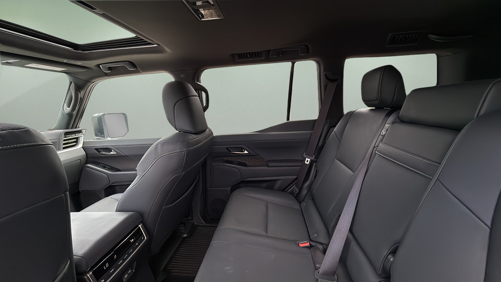 Certified 2025 Lexus GX 550 w/ Accessory Package (2T) AWD/4WD image 16