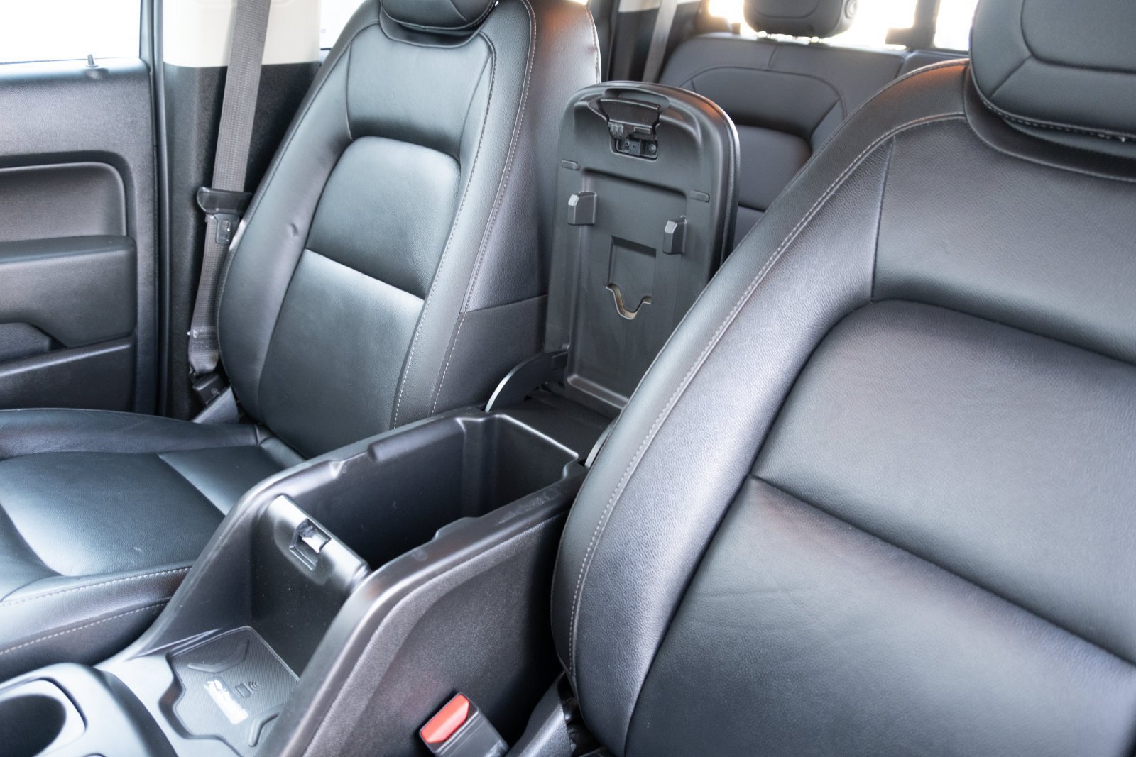 Used 2019 Chevrolet Colorado ZR2 AWD/4WD image 9