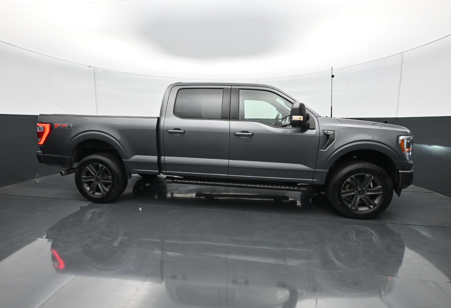 Used 2023 Ford F150 Lariat w/ Equipment Group 502A High AWD/4WD image 8
