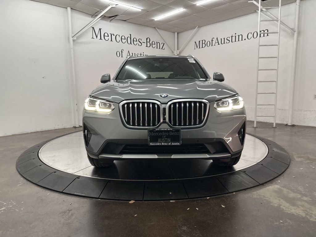 Used 2023 BMW X3 sDrive30i w/ Convenience Package RWD image 2