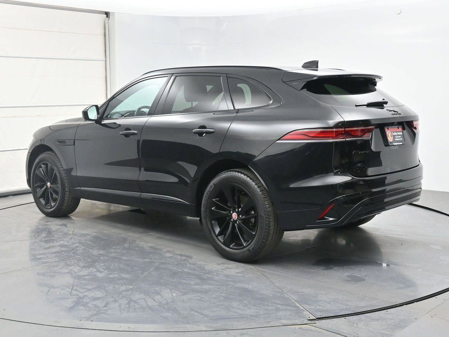 Used 2022 Jaguar F-PACE S image 22