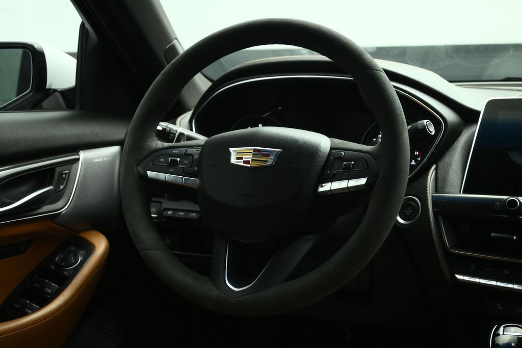Used 2020 Cadillac CT5 V w/ Platinum Package AWD/4WD image 40