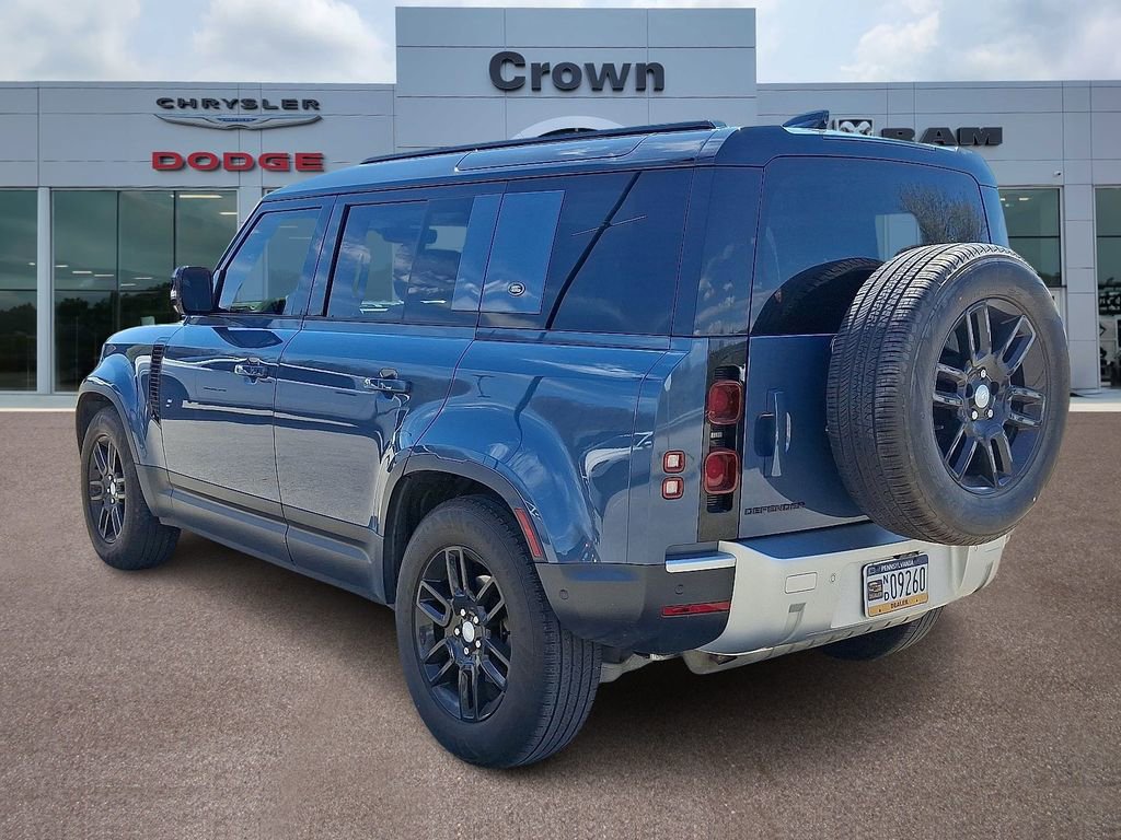 Used 2022 Land Rover Defender 110 S AWD/4WD image 4
