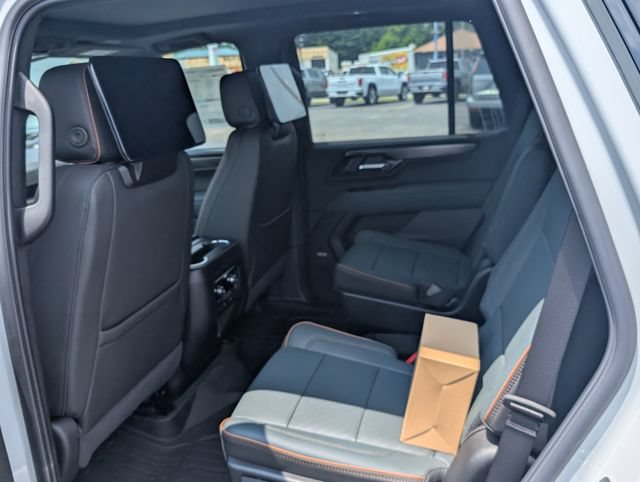 New 2026 GMC Yukon AT4 w/ AT4 Premium Plus Package AWD/4WD image 9
