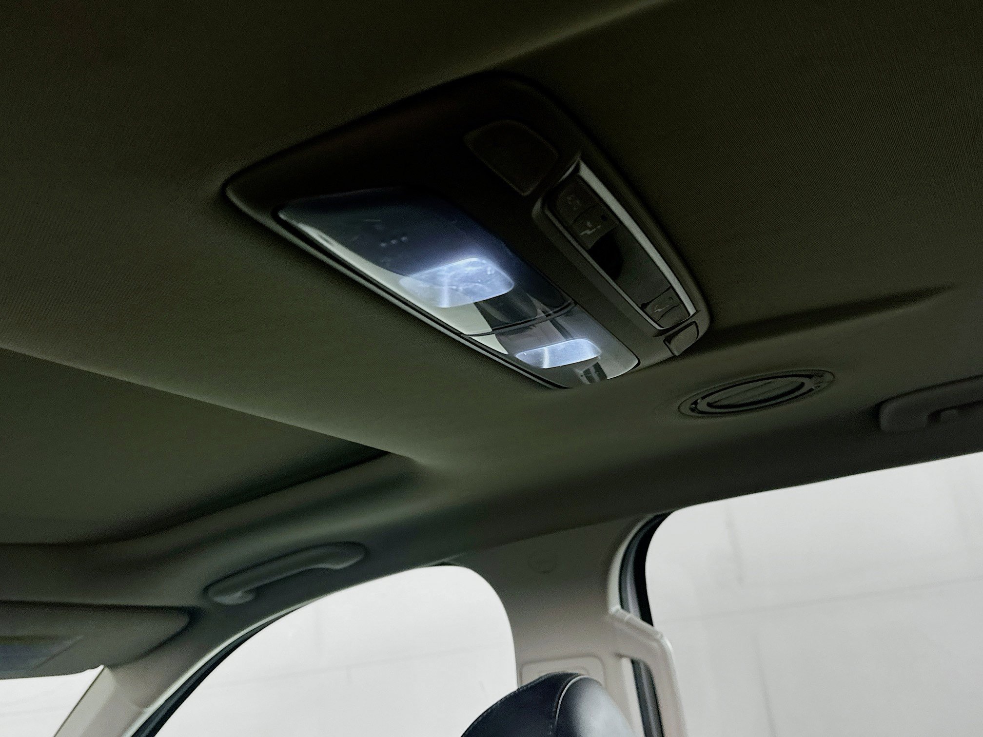 Used 2025 Kia Telluride S image 27