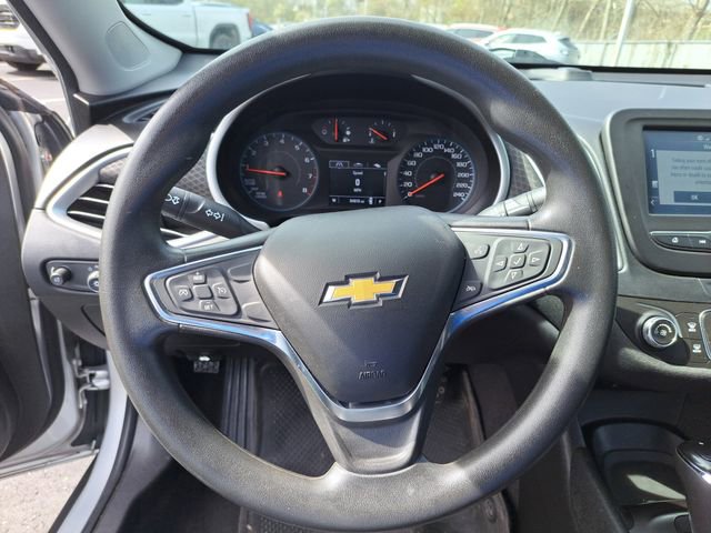 Used 2018 Chevrolet Malibu LS image 17