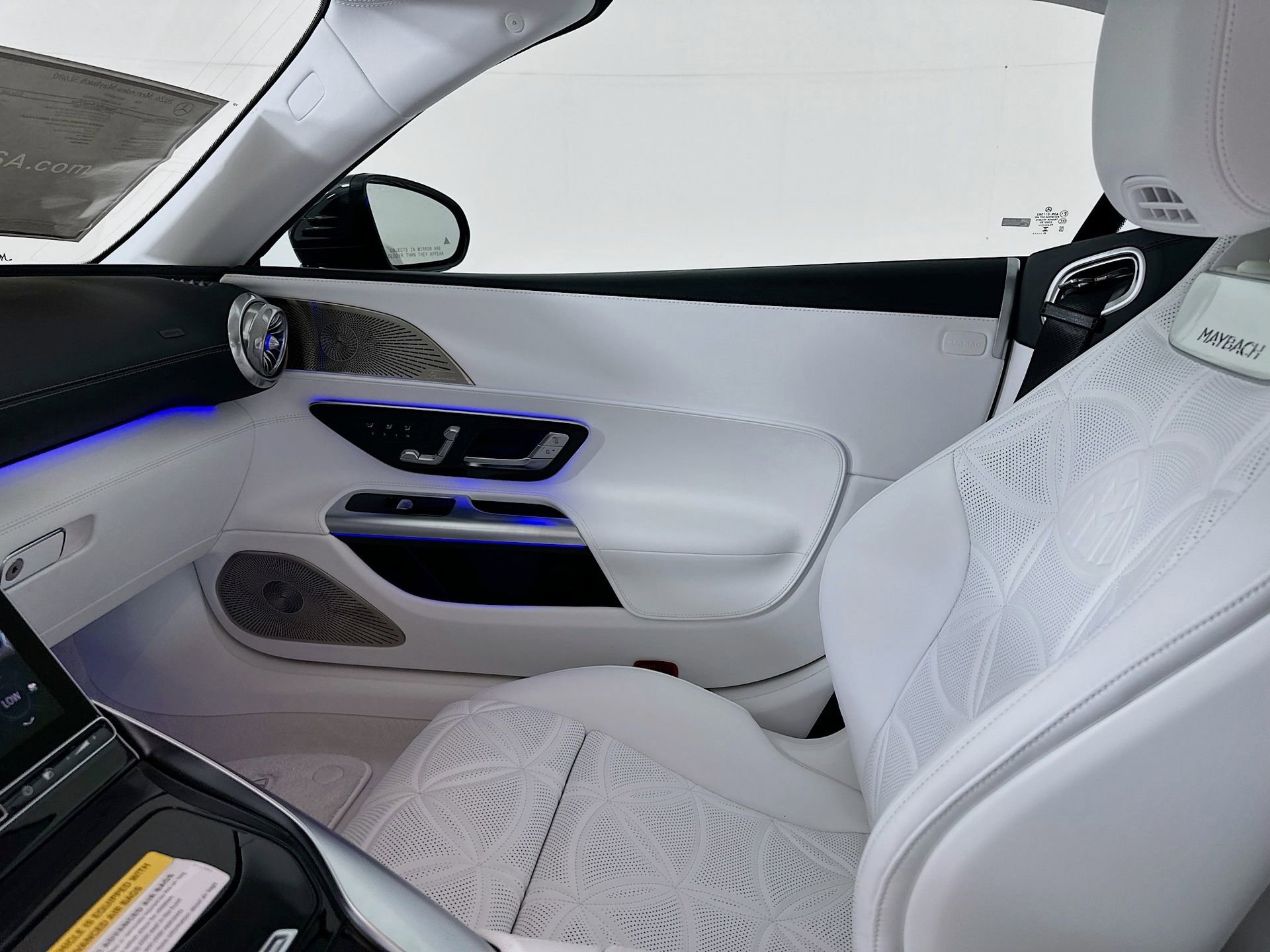 New 2026 Mercedes-Benz Maybach SL 680 image 25