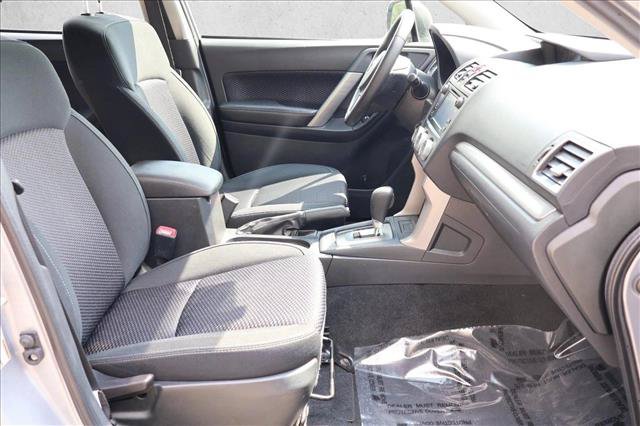Used 2017 Subaru Forester 2.5i w/ Alloy Wheel Package AWD/4WD image 26