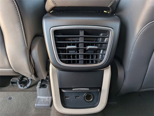 Used 2019 Lincoln Nautilus Select image 27