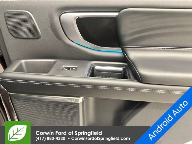 New 2026 Ford Expedition Platinum w/ Stealth Performance Package image 17