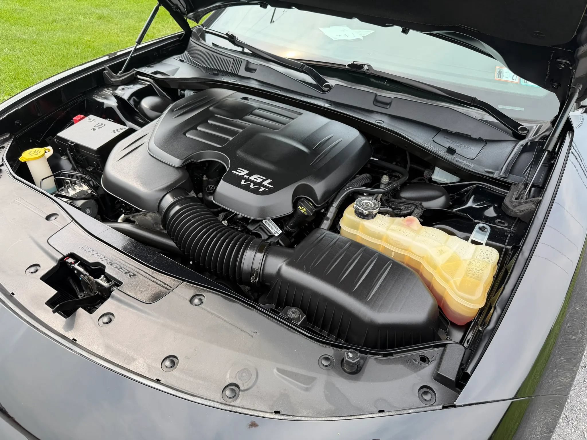 Used 2019 Dodge Charger SXT AWD/4WD image 54