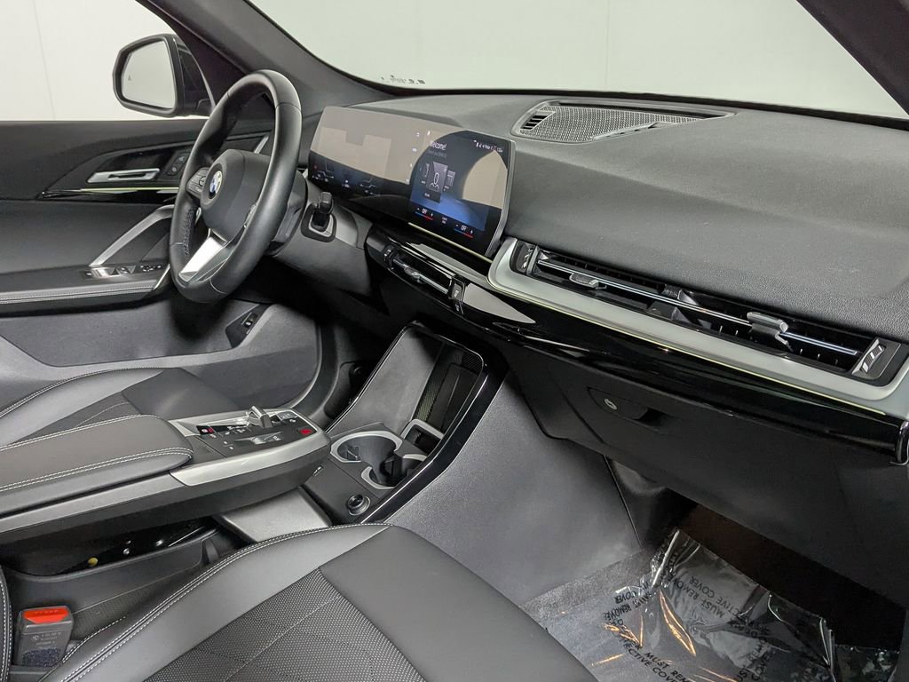 Certified 2023 BMW X1 xDrive28i w/ Convenience Package image 28