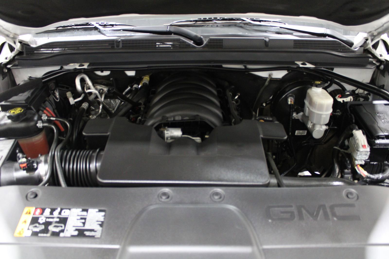 Used 2019 GMC Yukon SLT image 49