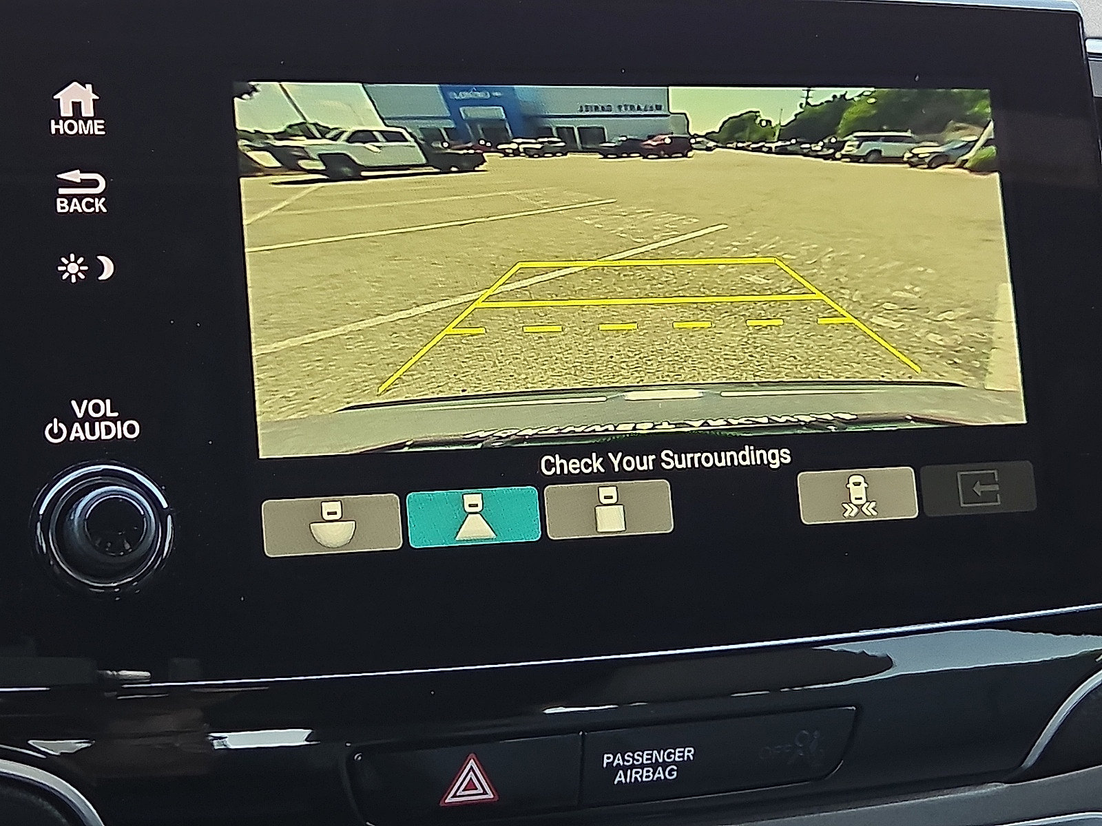Used 2023 Honda Passport EX-L image 16