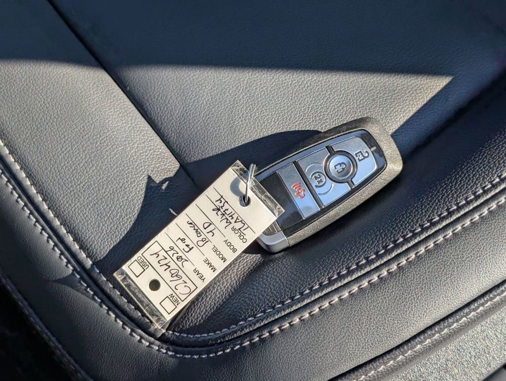 New 2026 Ford Bronco Outer Banks w/ Sasquatch Package image 48