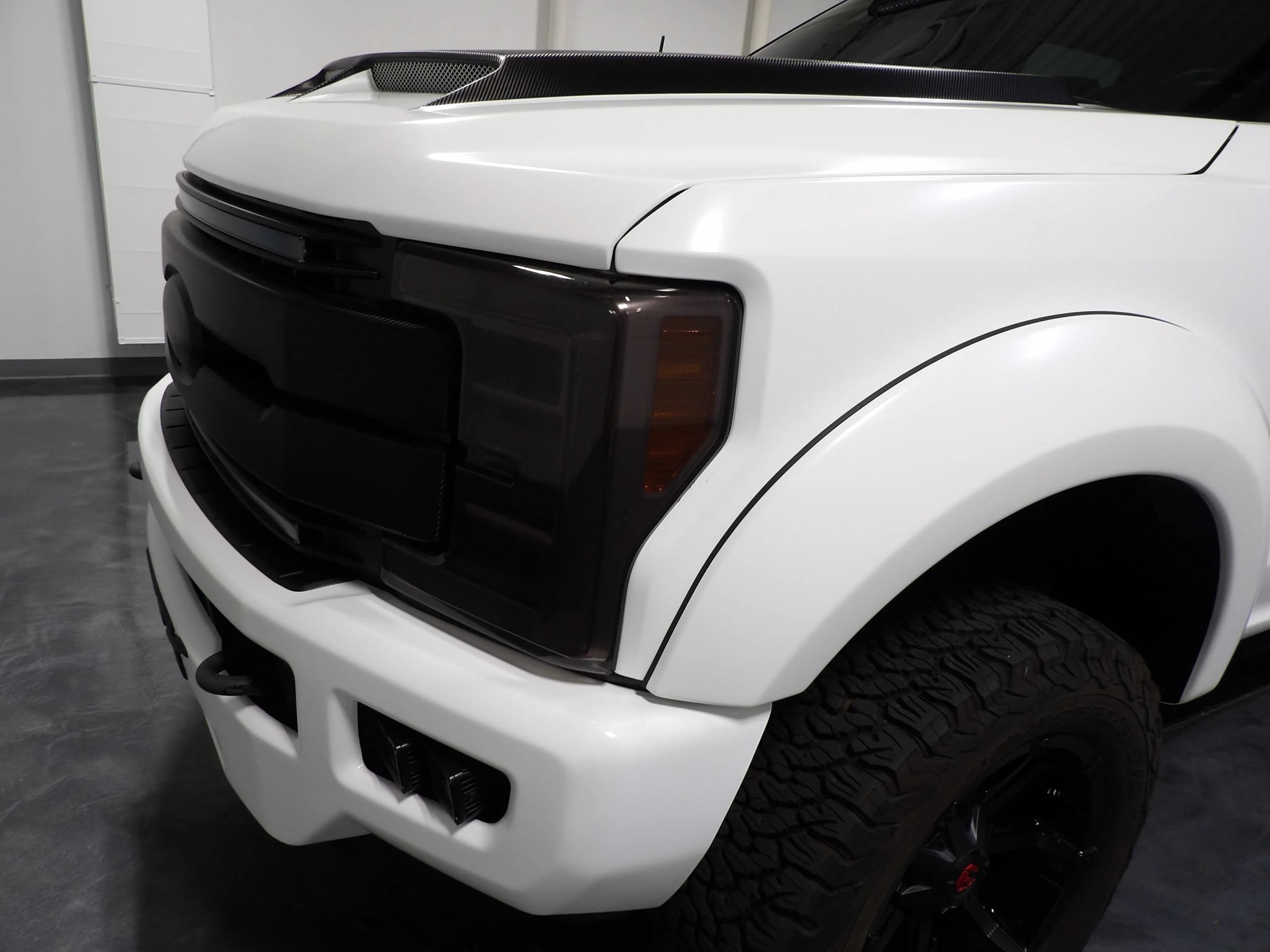Used 2019 Ford F250 Lariat w/ Lariat Ultimate Package AWD/4WD image 10