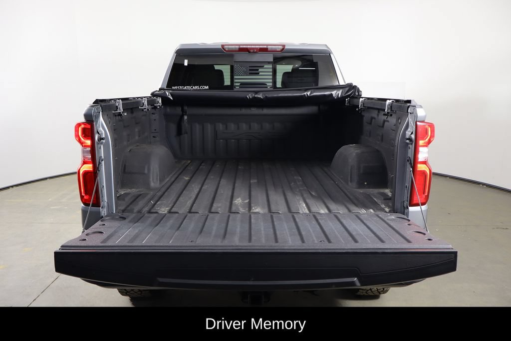 Used 2024 Chevrolet Silverado 1500 ZR2 w/ Technology Package AWD/4WD image 17