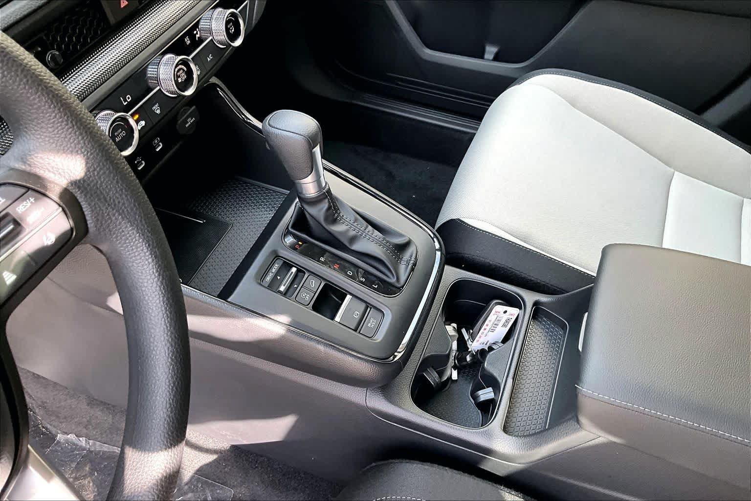 New 2026 Honda CR-V LX image 11