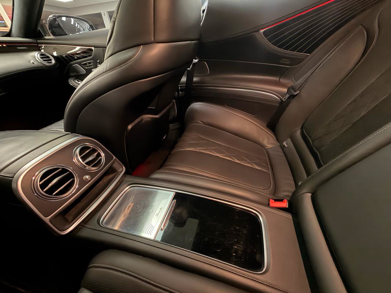 Used 2015 Mercedes-Benz S 550 4MATIC Coupe image 34