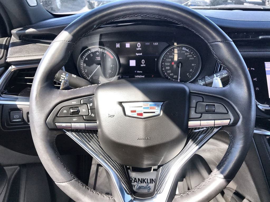 Used 2023 Cadillac XT6 Sport w/ Technology Package image 14