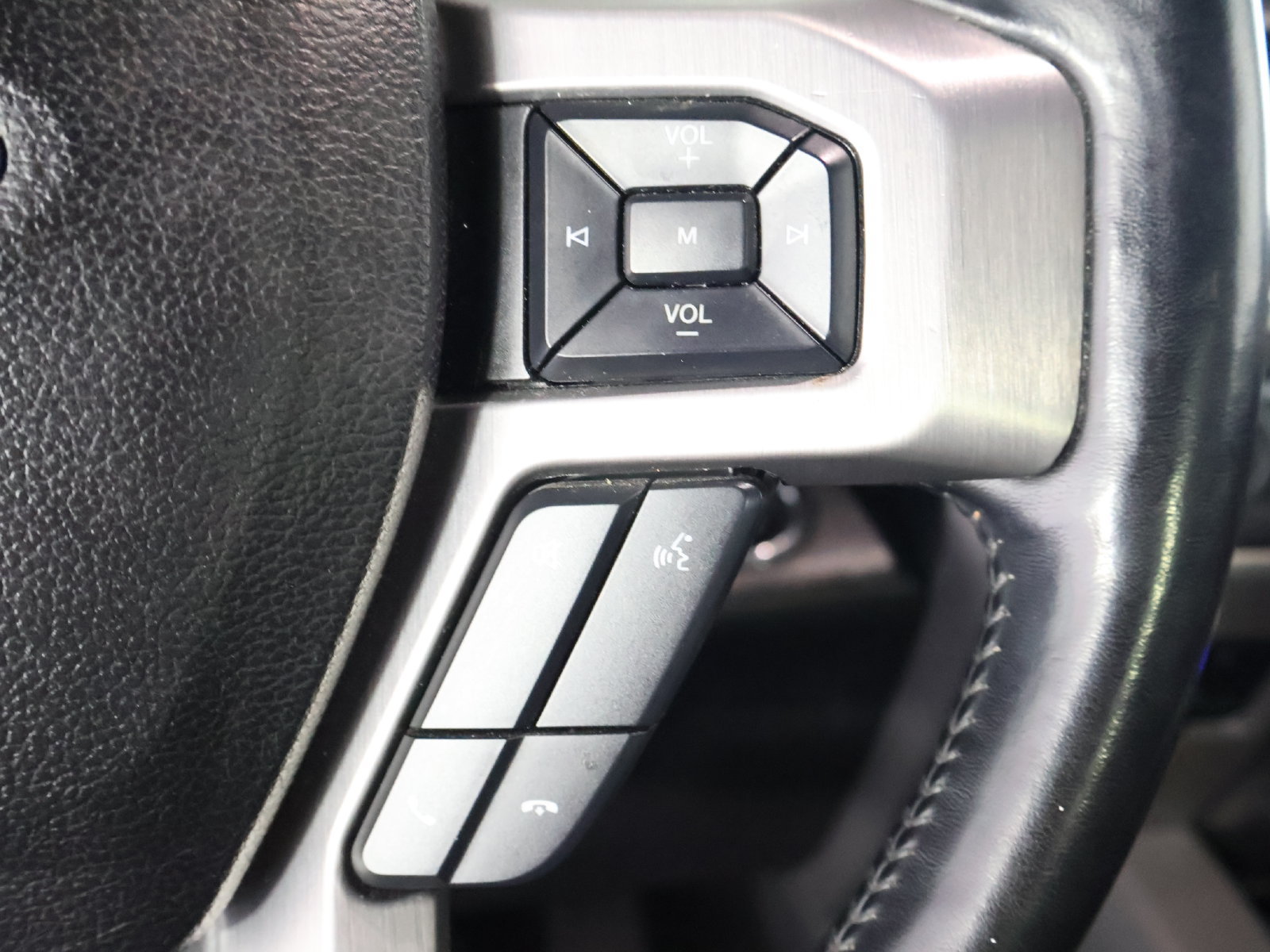 Used 2017 Ford F250 4x4 Crew Cab Super Duty image 46