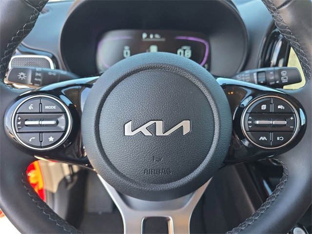 Used 2025 Kia Soul EX image 27