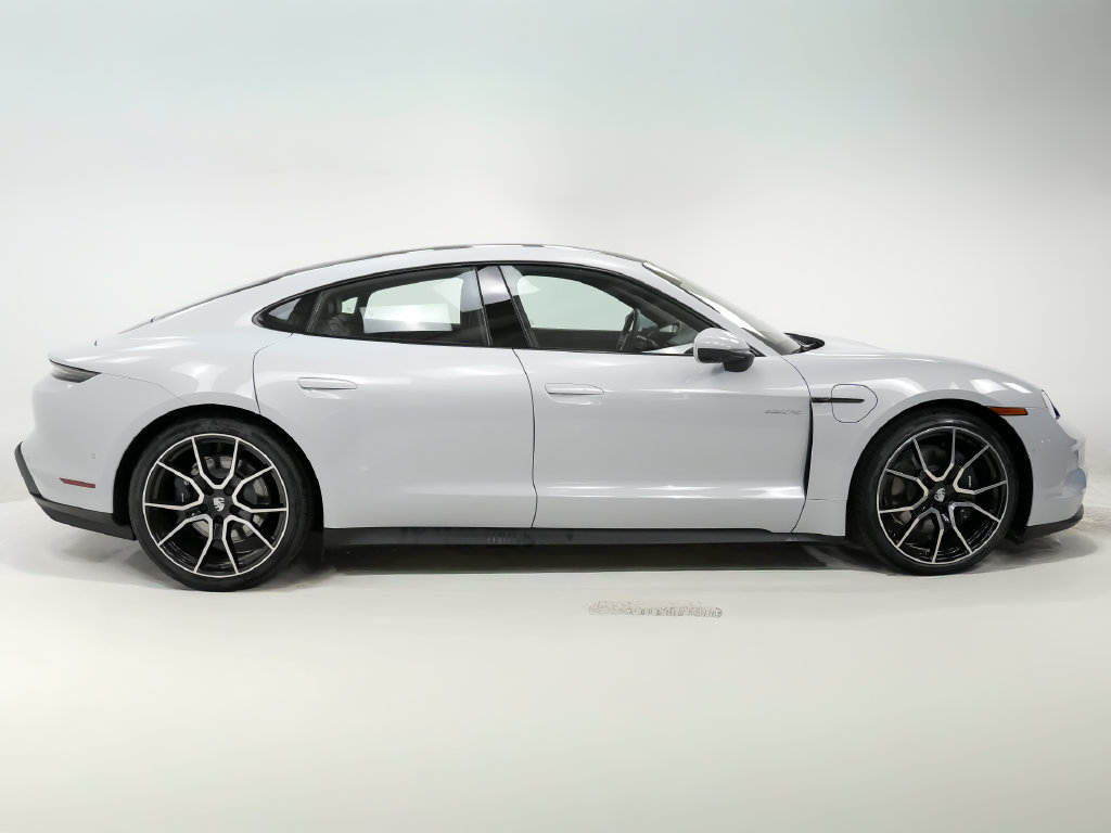 Used 2026 Porsche Taycan RWD image 11