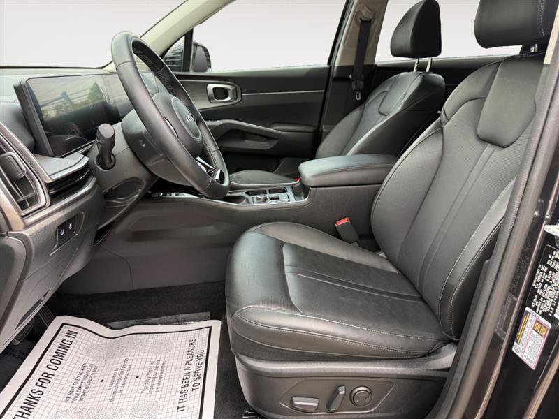 Used 2025 Kia Sorento X-Line EX AWD/4WD image 10