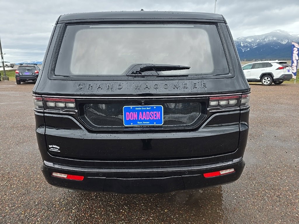 Used 2024 Jeep Grand Wagoneer Series II w/ Quick Order Packagew 28T image 6