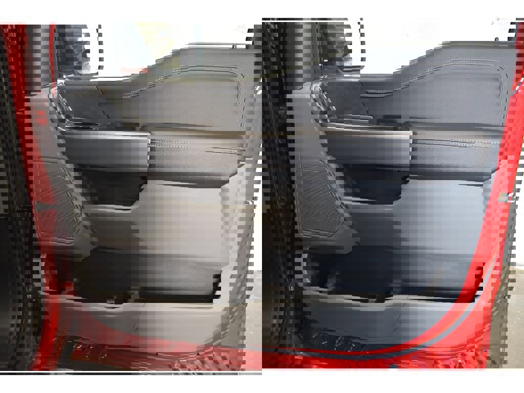 New 2025 Ford F150 XLT w/ Equipment Group 302A MID image 31