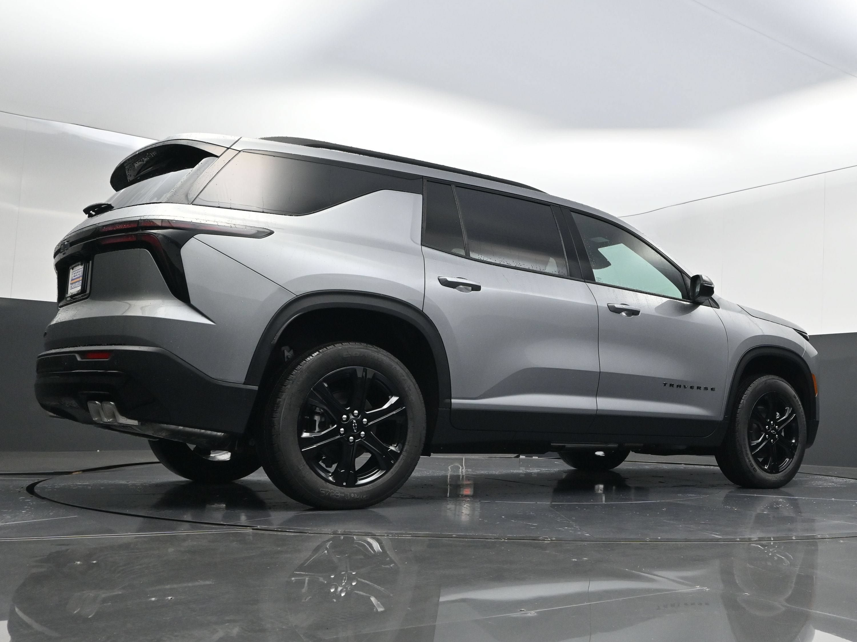 New 2027 Chevrolet Traverse LT w/ Midnight/Sport Edition AWD/4WD image 47