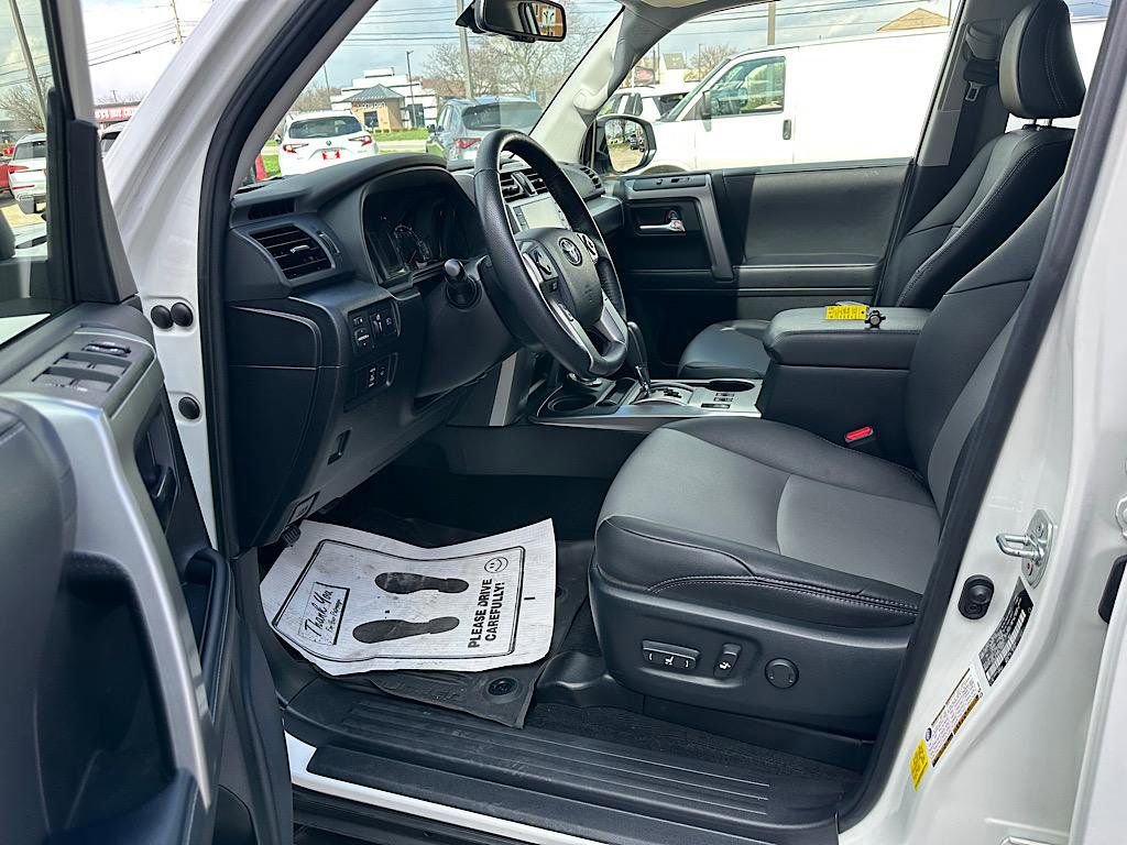 Certified 2023 Toyota 4Runner SR5 Premium w/ Moonroof Package image 12