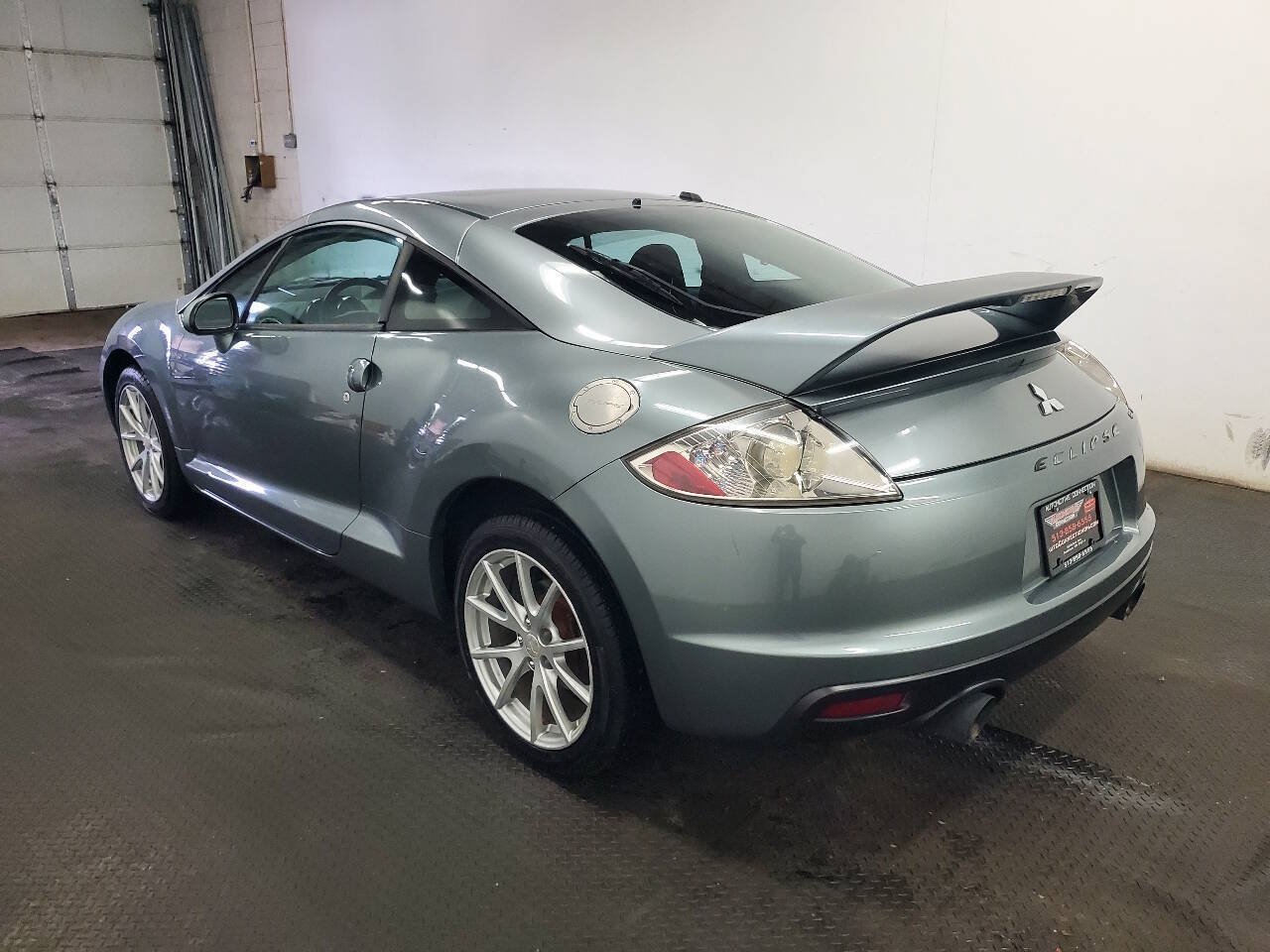 Used 2009 Mitsubishi Eclipse GT FWD image 5