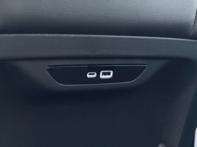 New 2027 Chrysler Pacifica Select FWD image 26