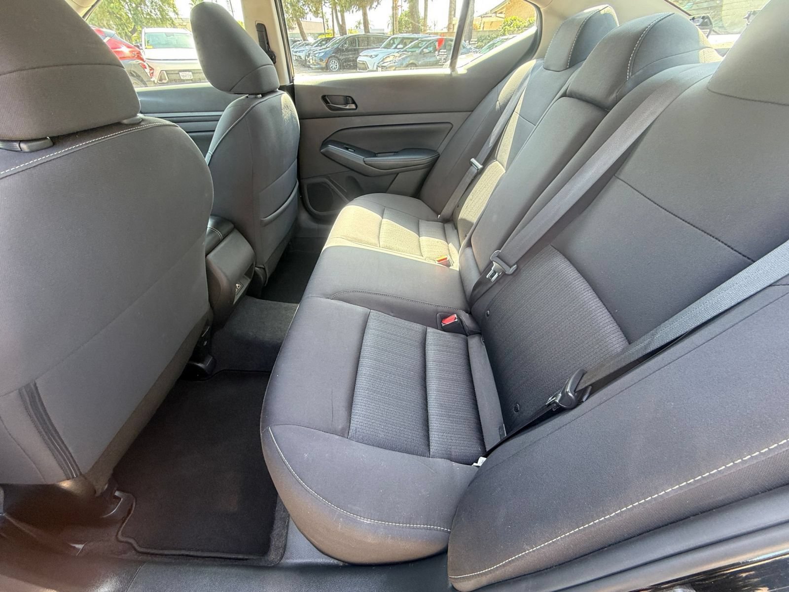 Used 2025 Nissan Altima 2.5 SV FWD image 22